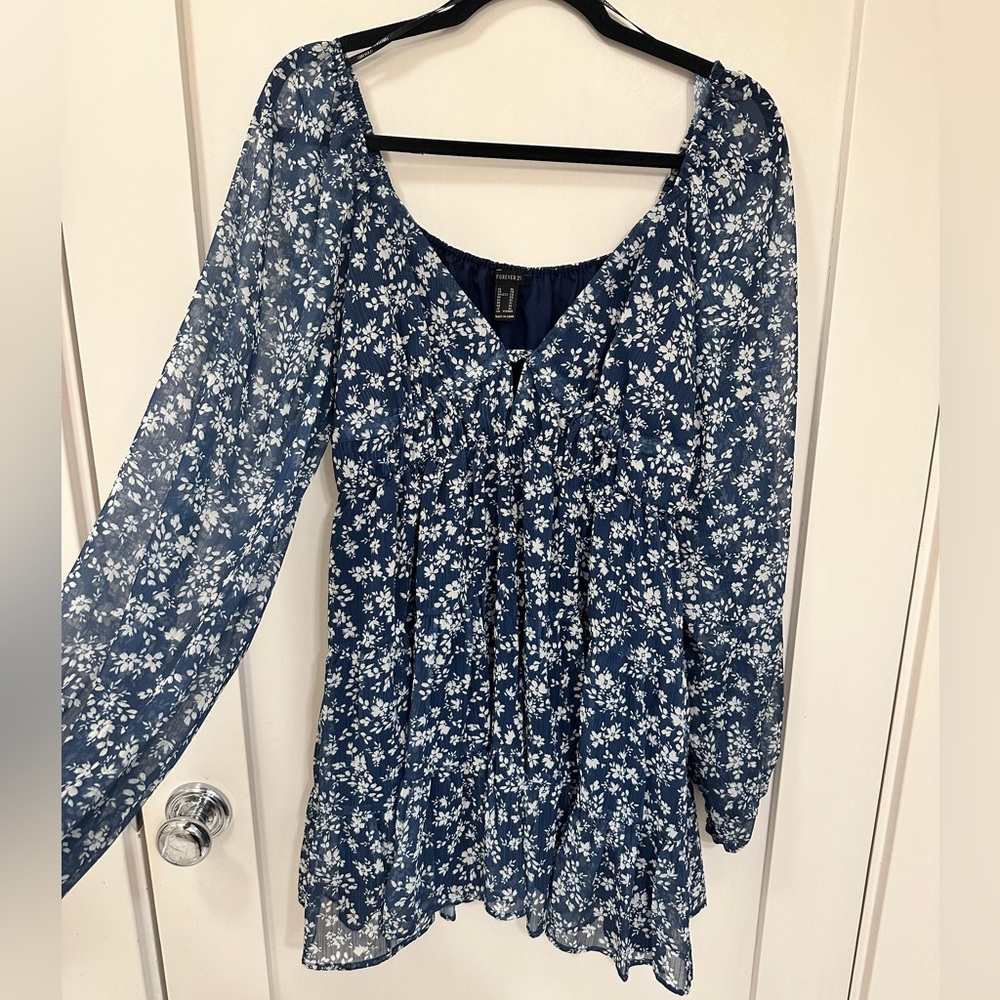 Blue w/ white floral dress